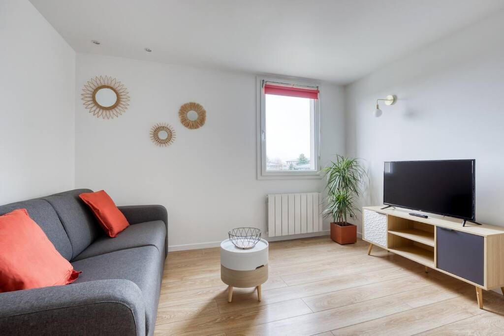Tres Bel 5pers - 3km-8mn Disneyland Apartment Magny-le-Hongre
